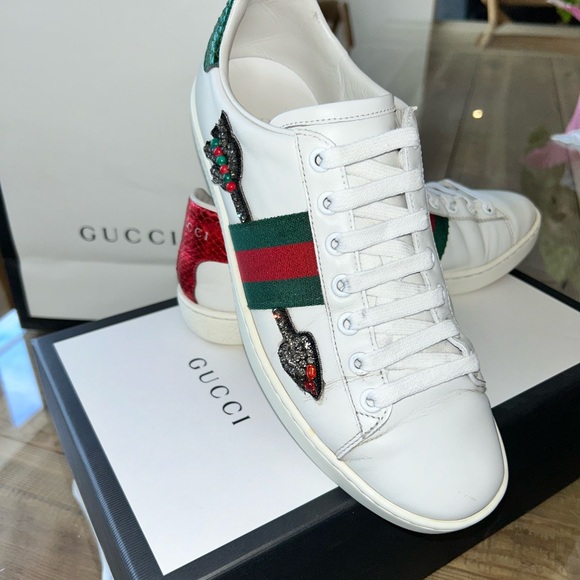 Gucci Ace Embroidered Arrow Sneakers Womens - Picture 2 of 12